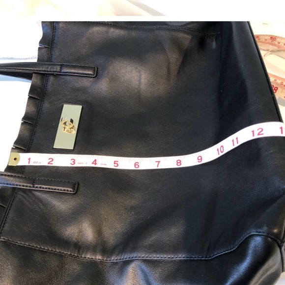 Kate Spade Danbury Street Elaina Ruffle Tote - Picture 11 of 13